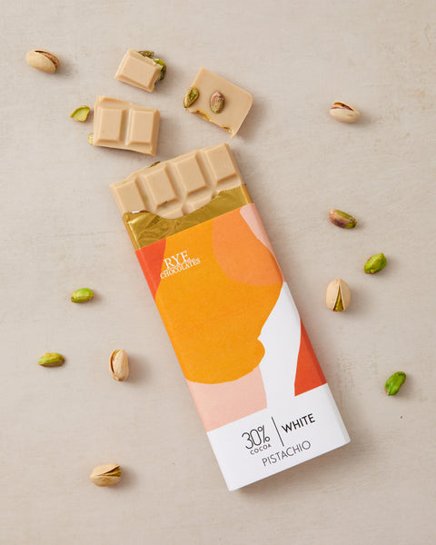 Pistachio White Chocolate Bar - 30% cocoa