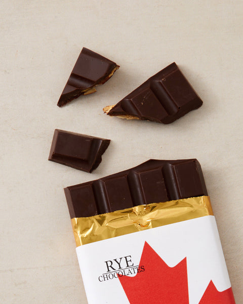 Maple & Pecan Dark Chocolate Bar - 64.5% Peruvian