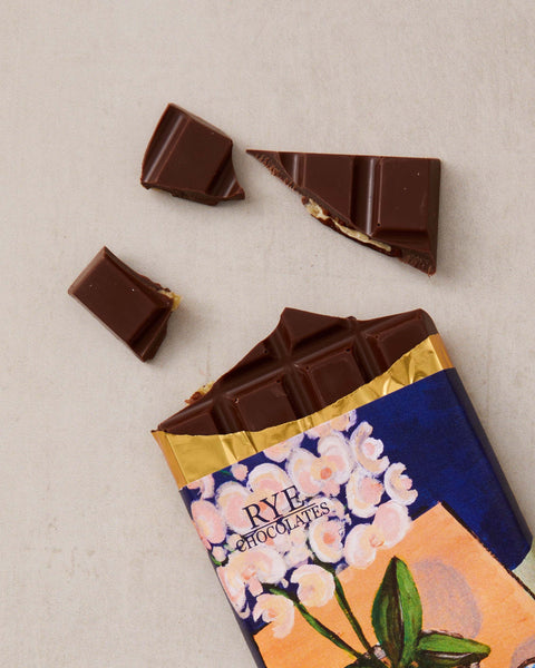 Maple & Pecan Milk Chocolate Bar - 45% Cameroonian