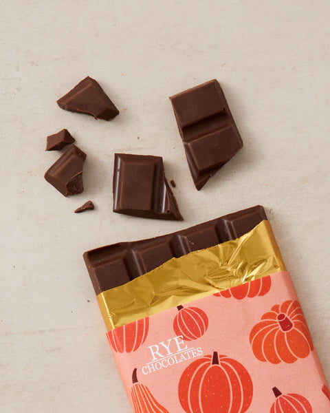 Pumpkin Spice Milk Chocolate Bar - 43.5% Venezuelan