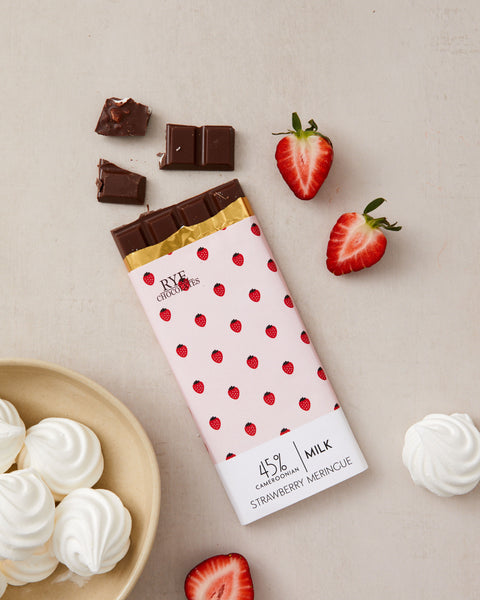 Strawberry Meringue Milk Chocolate Bar - 45% Cameroonian